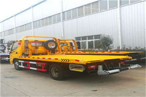 重固镇附近拖车救援搭电